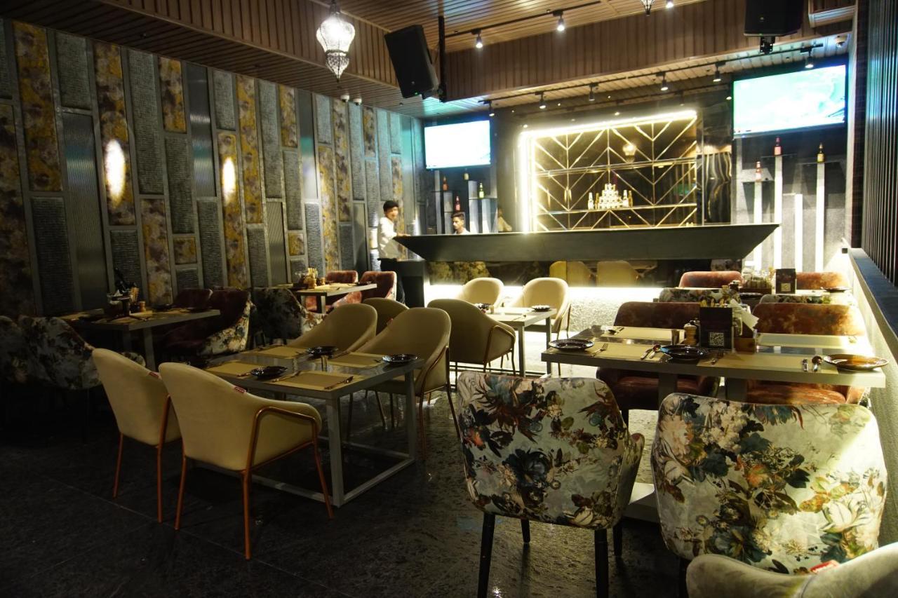 فندق Red Orchid كانبور المظهر الخارجي الصورة